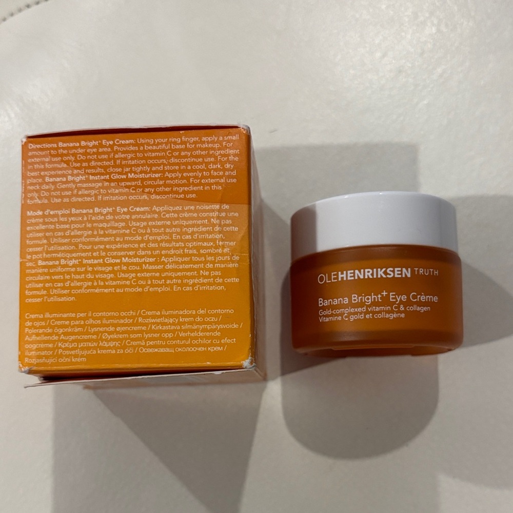 Ole Henriksen Truth Banana Bright+ Eye Crème - Vibrant Orange - Picture 4 of 6